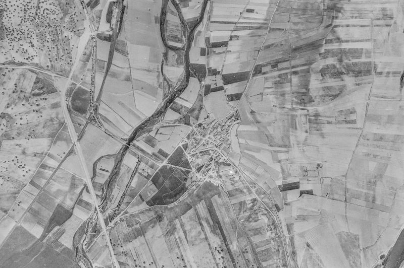 Ortofoto de 1956-1957 del núcleo de La Maya
