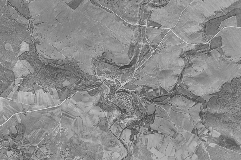 Ortofoto de 1956-1957 del núcleo de Monleón
