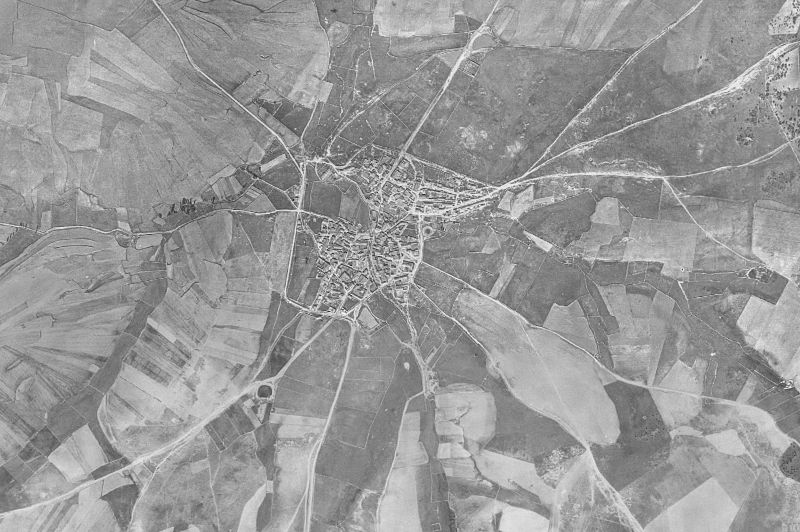Ortofoto de 1956-1957 del núcleo de Morille