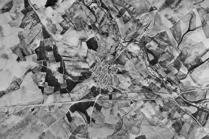Ortofoto de 1956-1957 del núcleo de Nava de Sotrobal