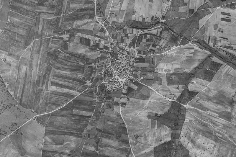Ortofoto de 1956-1957 del núcleo de Olmedo de Camaces