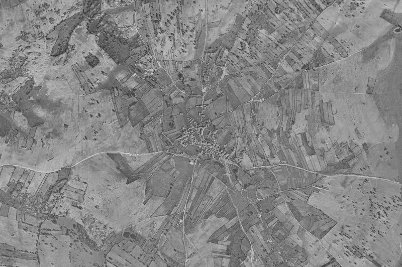 Ortofoto de 1956-1957 del núcleo de Peralejos de Arriba