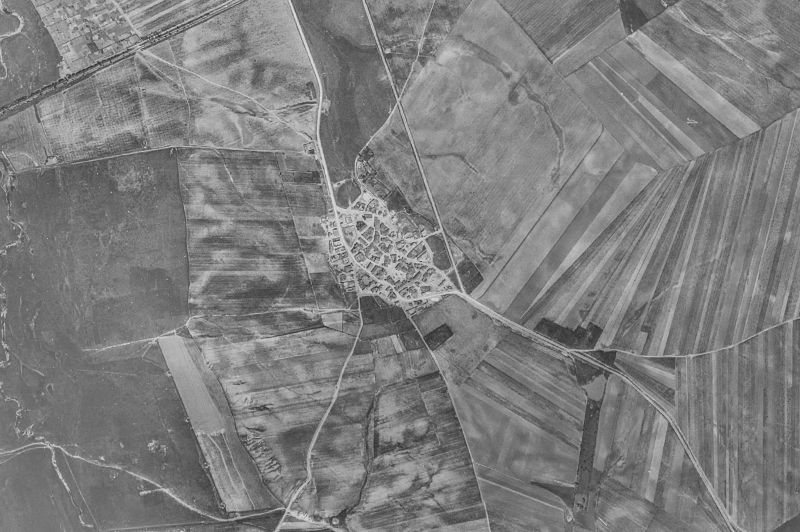 Ortofoto de 1956-1957 del núcleo de Robliza de Cojos