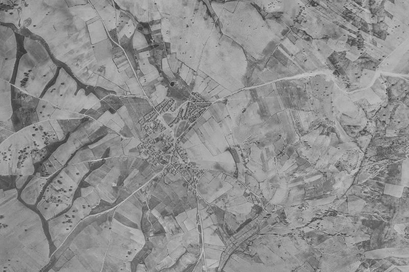 Ortofoto de 1956-1957 del núcleo de Santiz