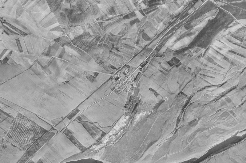 Ortofoto de 1956-1957 del núcleo de Sieteiglesias de Tormes