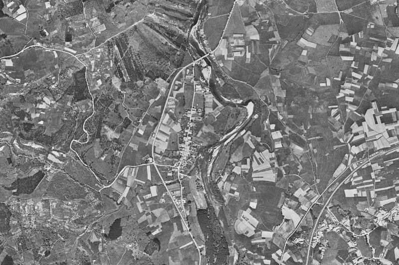 Ortofoto de 1956-1957 del núcleo de Cartes