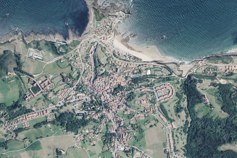 Ortofoto actual del núcleo de Comillas