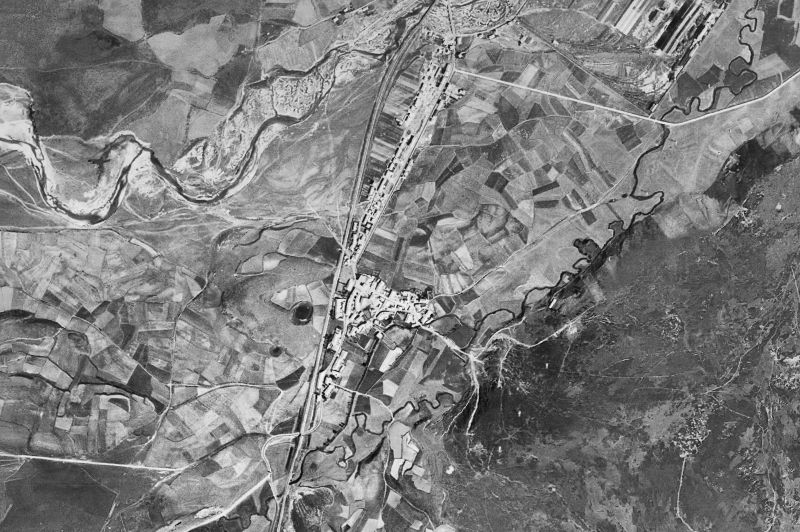 Ortofoto de 1956-1957 del núcleo de Campoo de Enmedio