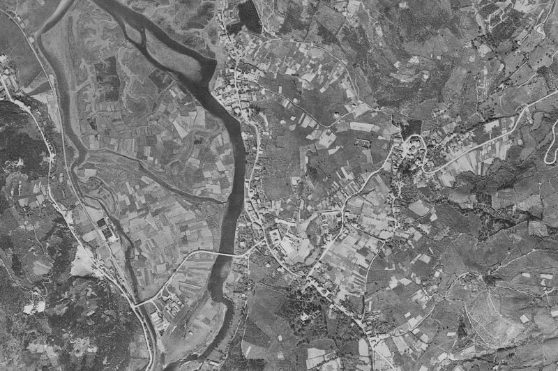 Ortofoto de 1956-1957 del núcleo de Limpias
