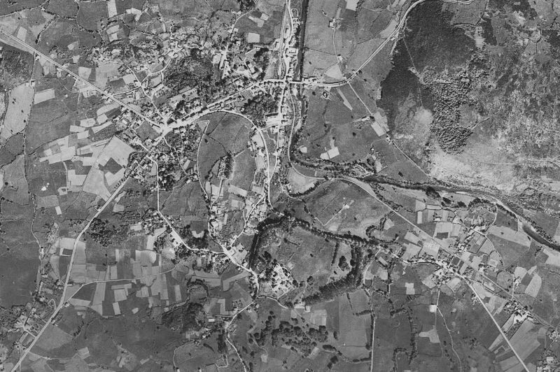 Ortofoto de 1956-1957 del núcleo de Medio Cudeyo
