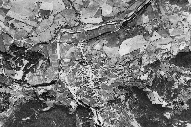 Ortofoto de 1956-1957 del núcleo de Ramales de la Victoria