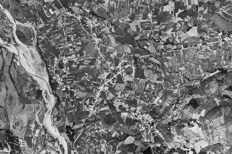 Ortofoto de 1956-1957 del núcleo de San Felices de Buelna
