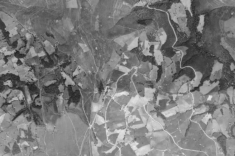 Ortofoto de 1956-1957 del núcleo de San Pedro del Romeral