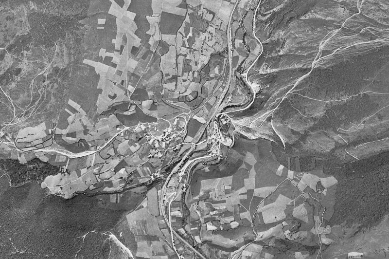 Ortofoto de 1956-1957 del núcleo de Santiurde de Reinosa