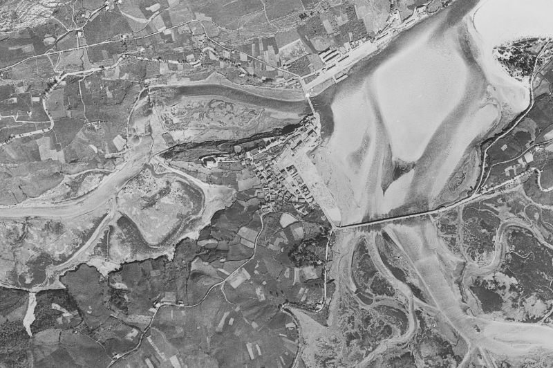 Ortofoto de 1956-1957 del núcleo de San Vicente de la Barquera