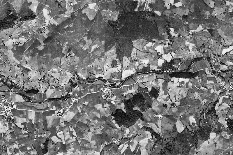 Ortofoto de 1956-1957 del núcleo de Saro