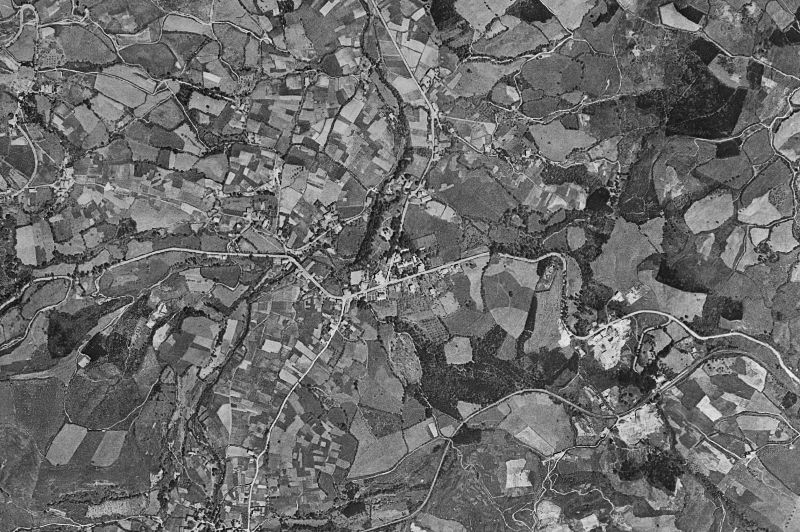 Ortofoto de 1956-1957 del núcleo de Valle de Villaverde