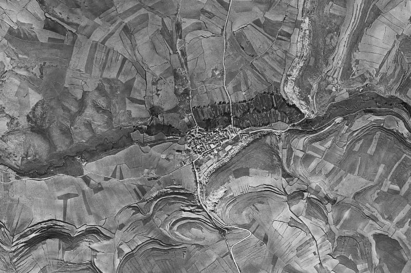 Ortofoto de 1956-1957 del núcleo de Bernuy de Porreros