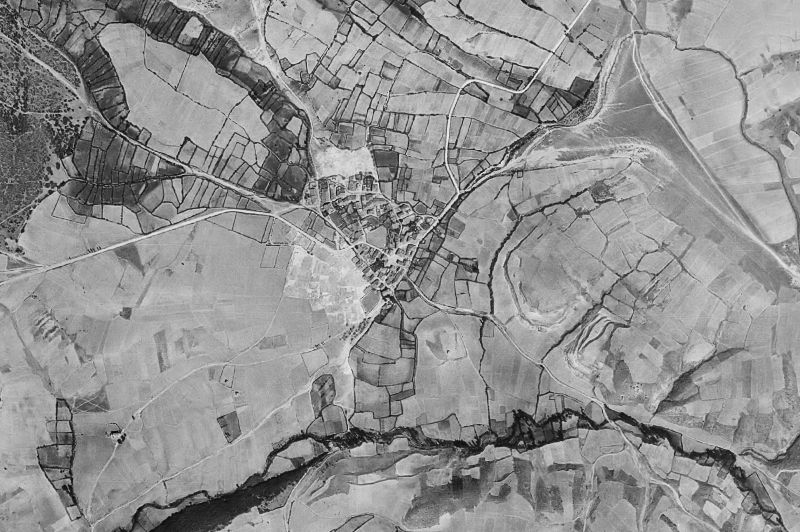 Ortofoto de 1956-1957 del núcleo de Cerezo de Arriba