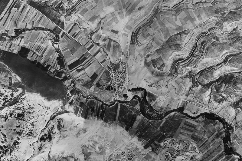 Ortofoto de 1956-1957 del núcleo de Cobos de Fuentidueña