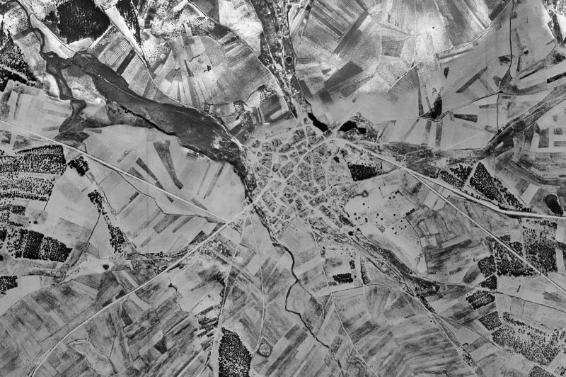 Ortofoto de 1956-1957 del núcleo de Chañe