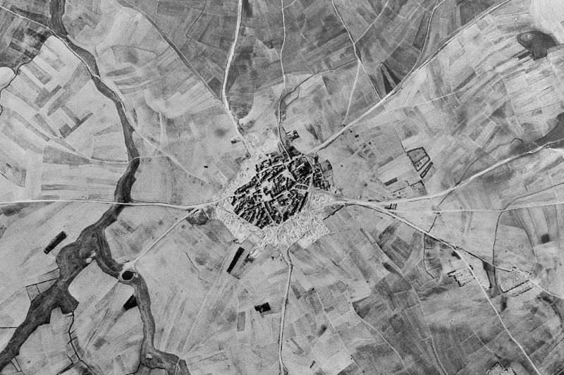 Ortofoto de 1956-1957 del núcleo de Escarabajosa de Cabezas