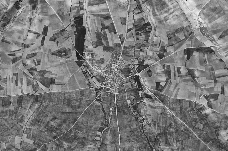Ortofoto de 1956-1957 del núcleo de Muñoveros