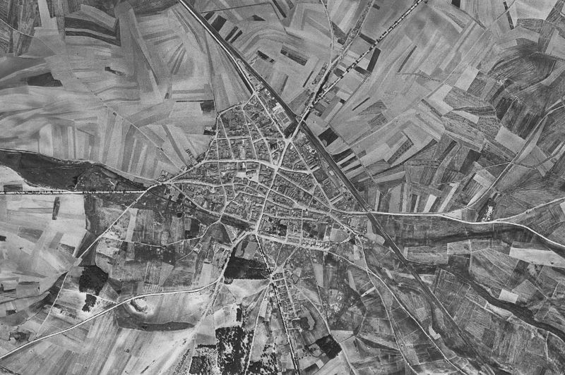 Ortofoto de 1956-1957 del núcleo de Nava de la Asunción
