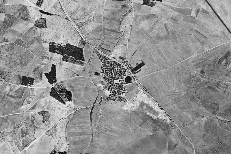 Ortofoto de 1956-1957 del núcleo de Nieva