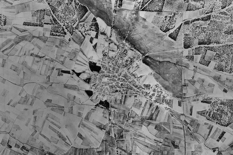 Ortofoto de 1956-1957 del núcleo de Sanchonuño