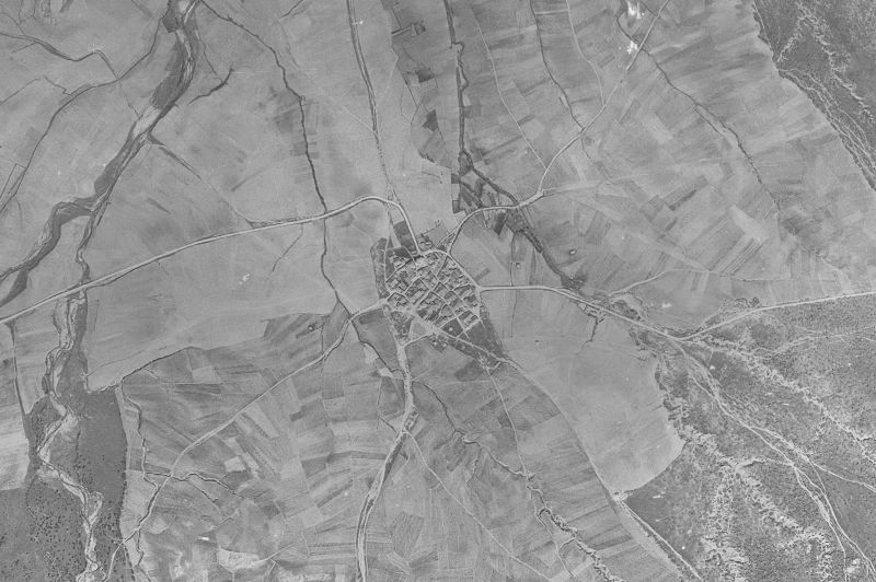 Ortofoto de 1956-1957 del núcleo de Sequera de Fresno