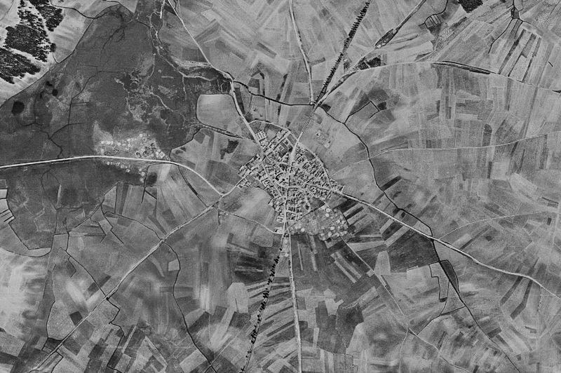 Ortofoto de 1956-1957 del núcleo de Veganzones