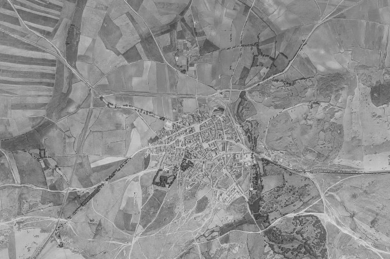 Ortofoto de 1956-1957 del núcleo de Villacastín
