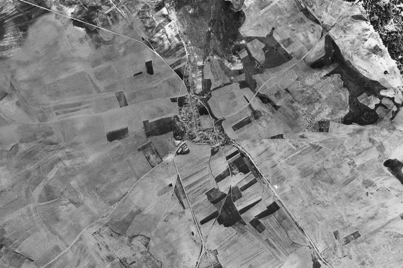 Ortofoto de 1956-1957 del núcleo de Villeguillo