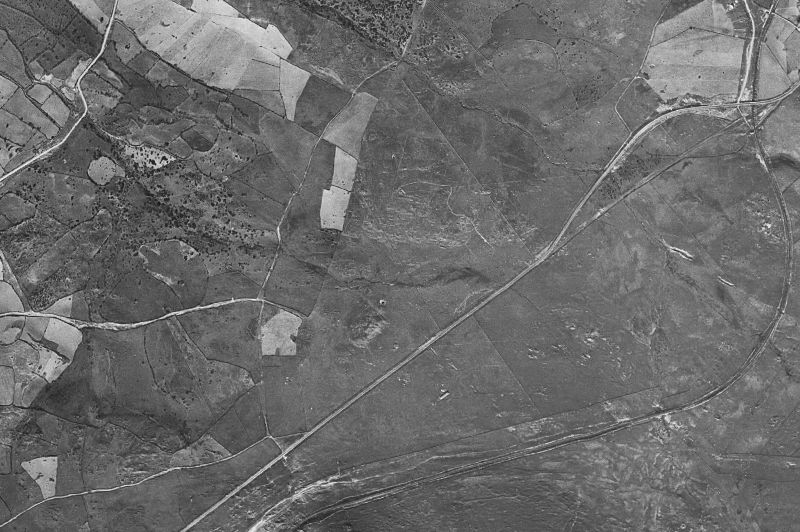 Ortofoto de 1956-1957 del núcleo de Ortigosa del Monte