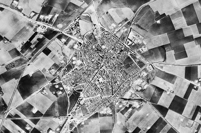 Ortofoto de 1956-1957 del núcleo de Arahal