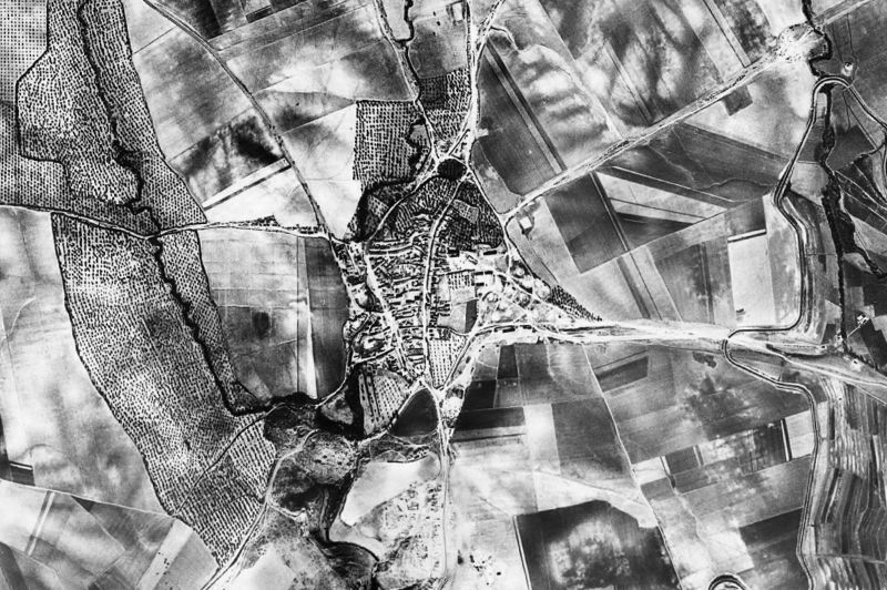 Ortofoto de 1956-1957 del núcleo de Burguillos