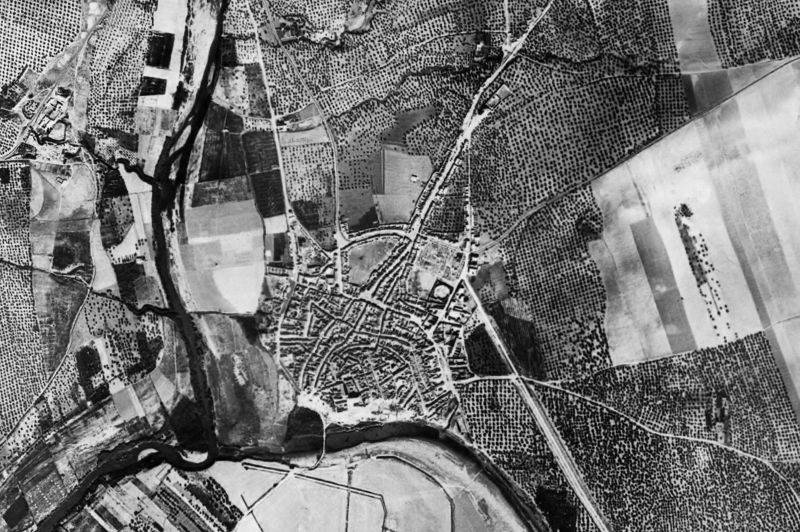 Ortofoto de 1956-1957 del núcleo de Cantillana