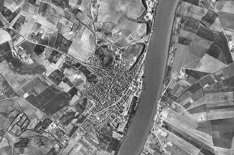 Ortofoto de 1956-1957 del núcleo de Coria del Río