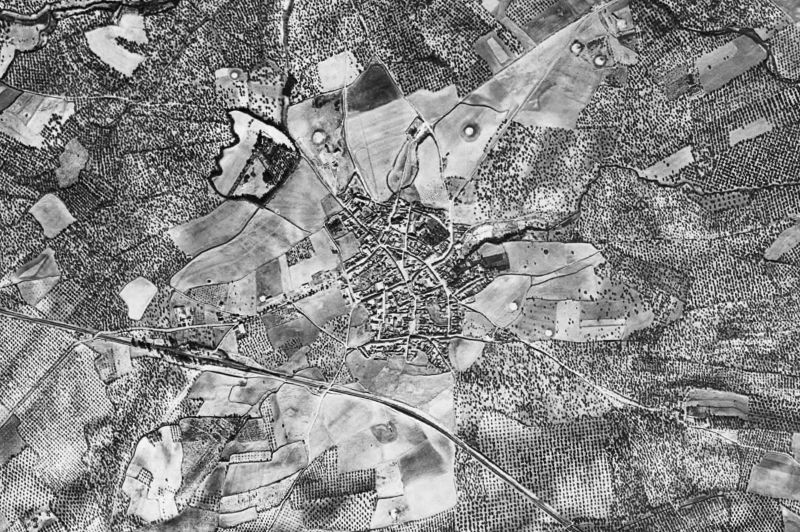 Ortofoto de 1956-1957 del núcleo de Huévar del Aljarafe