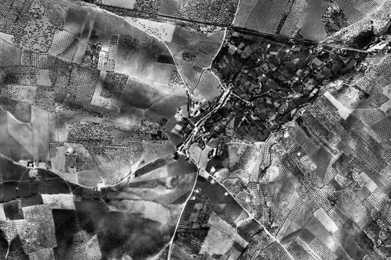 Ortofoto de 1956-1957 del núcleo de Lora de Estepa