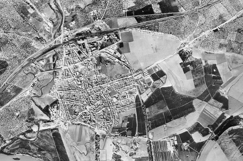 Ortofoto de 1956-1957 del núcleo de Lora del Río