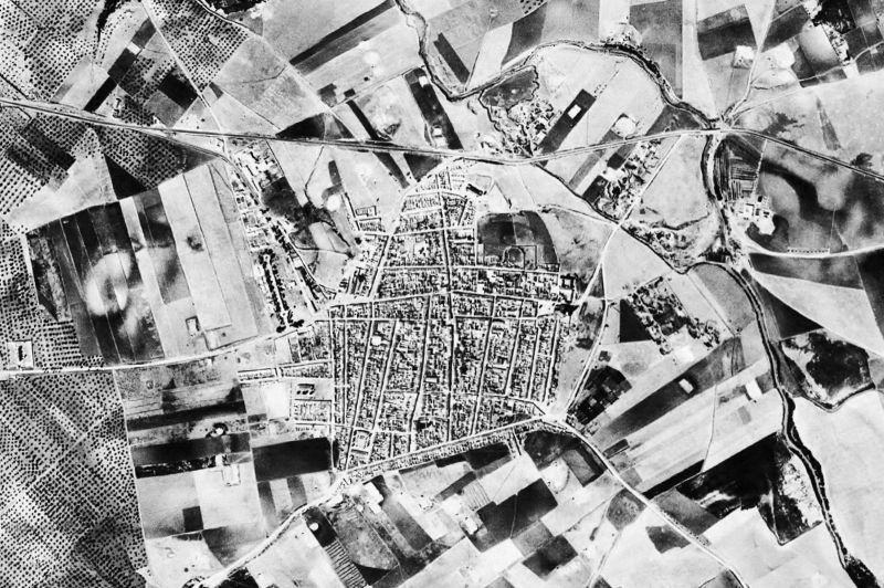 Ortofoto de 1956-1957 del núcleo de La Puebla de Cazalla