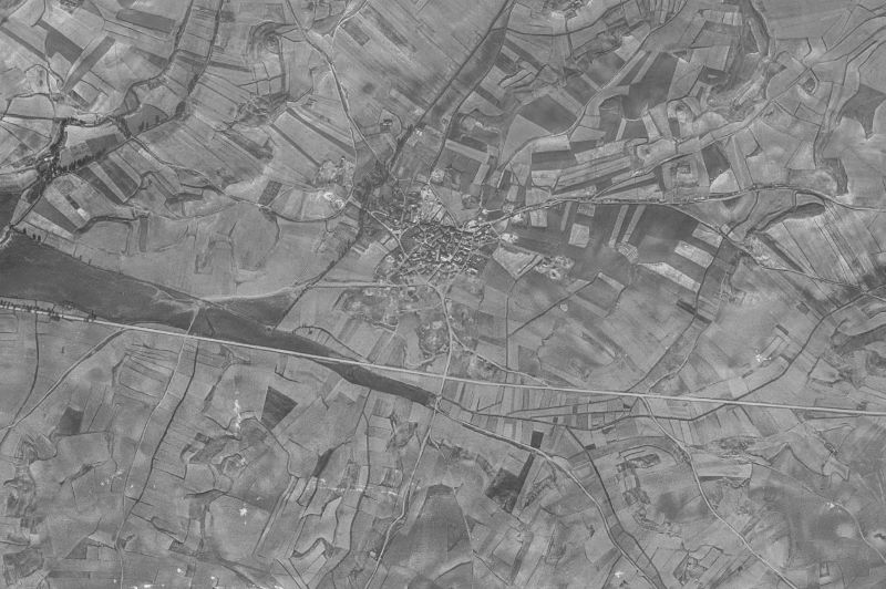 Ortofoto de 1956-1957 del núcleo de Alentisque