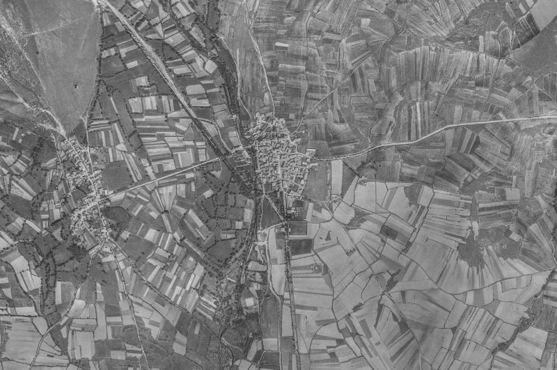 Ortofoto de 1956-1957 del núcleo de Almarza