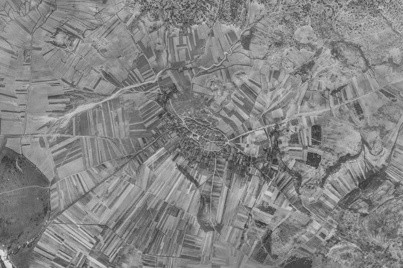 Ortofoto de 1956-1957 del núcleo de Centenera de Andaluz