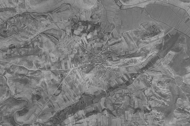 Ortofoto de 1956-1957 del núcleo de La Riba de Escalote