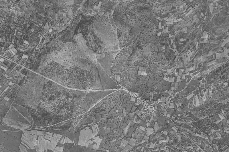 Ortofoto de 1956-1957 del núcleo de Rollamienta