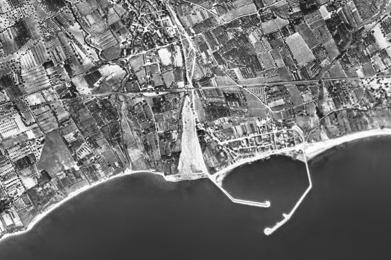 Ortofoto de 1956-1957 del núcleo de Cambrils