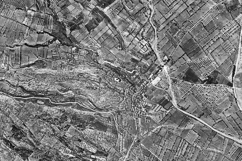 Ortofoto de 1956-1957 del núcleo de Mont-roig del Camp